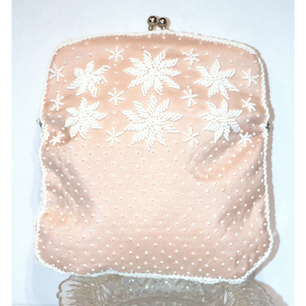 Bonwit Teller Vintage Beaded Handbag Pink Satin Floral Kiss Lock Purse